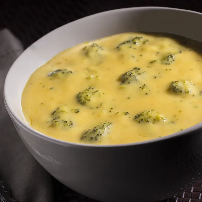 Broccoli Soup with Cheddar Cheese